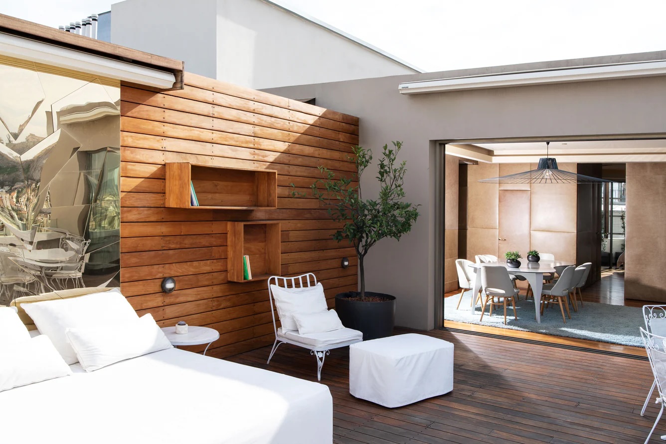 Outdoor patio at the New Hotel Athens, Greece