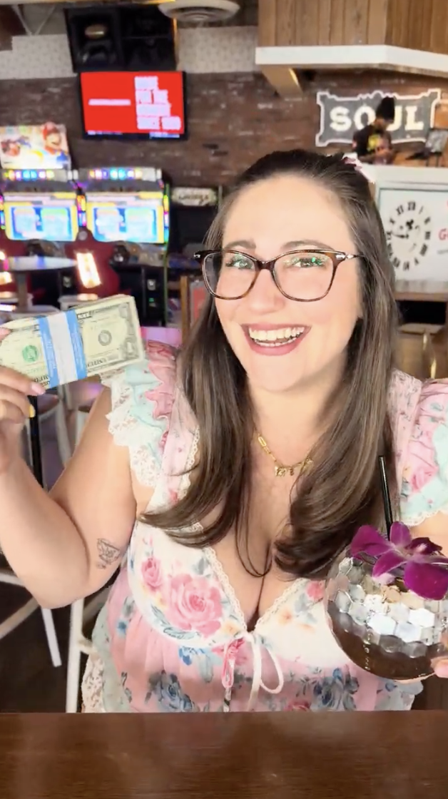 Girl enjoying a girls weekend getaway in Scottsdale, AZ